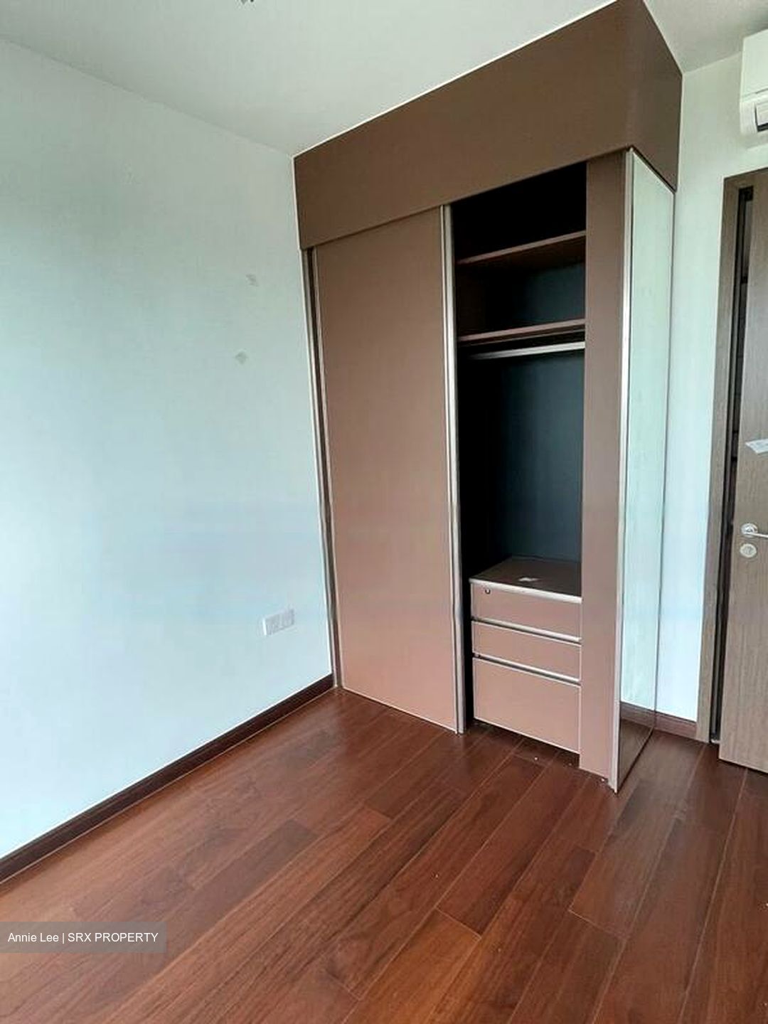 Normanton Park (D5), Apartment #583400781